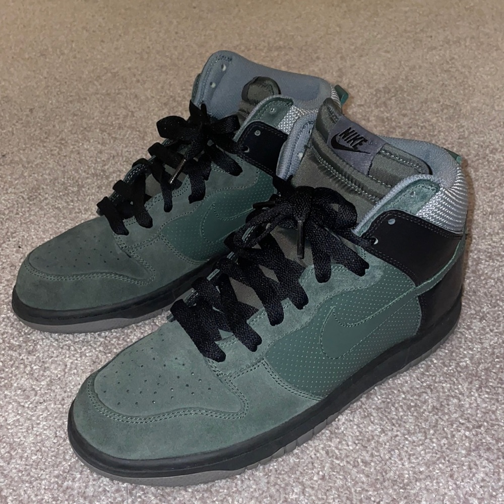 Nike Dunk High Size 9.5, Green/Black
